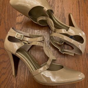 Tahari Almond Toe Strappy Nude Heel